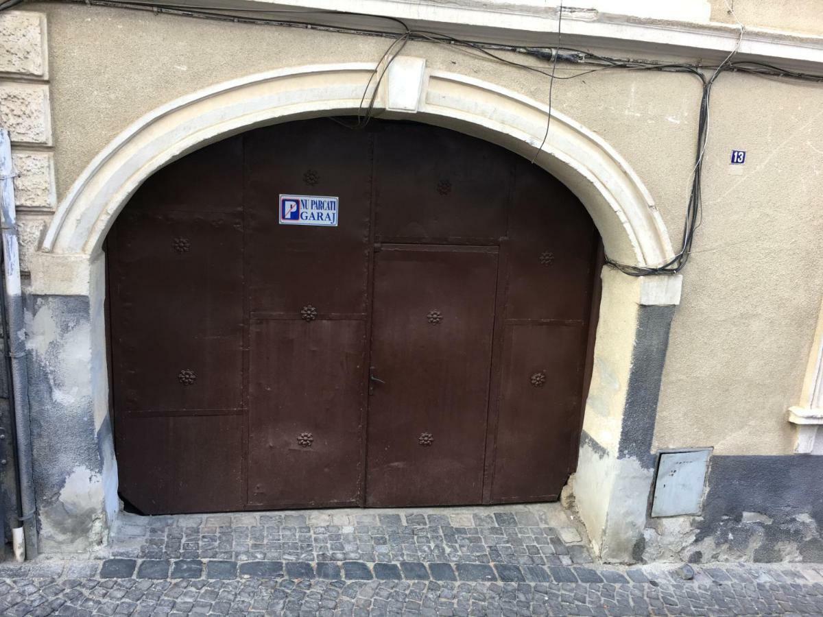 Traditional Hermannstadt Exterior photo