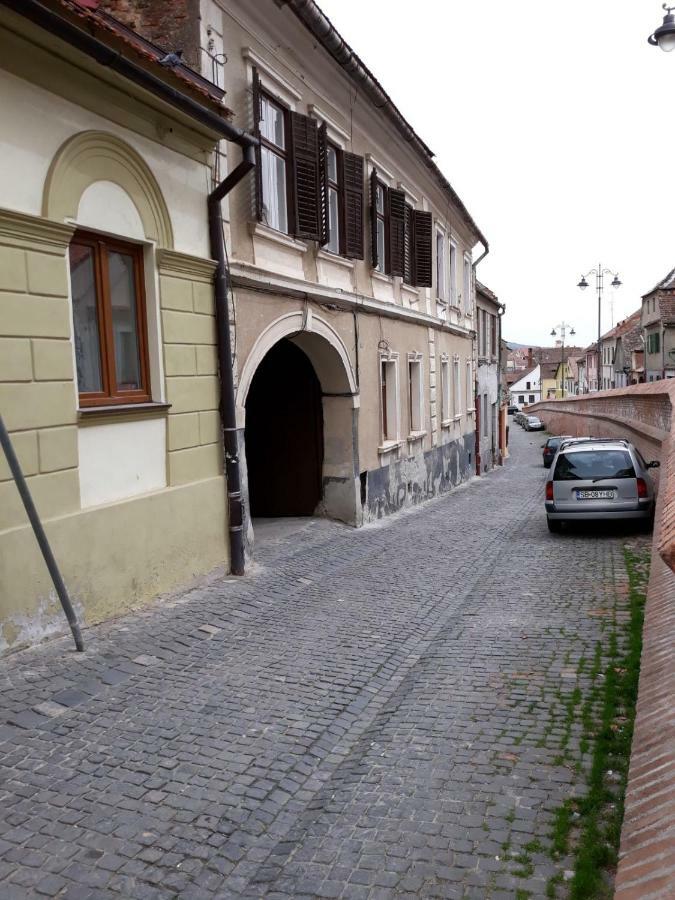 Traditional Hermannstadt Exterior photo